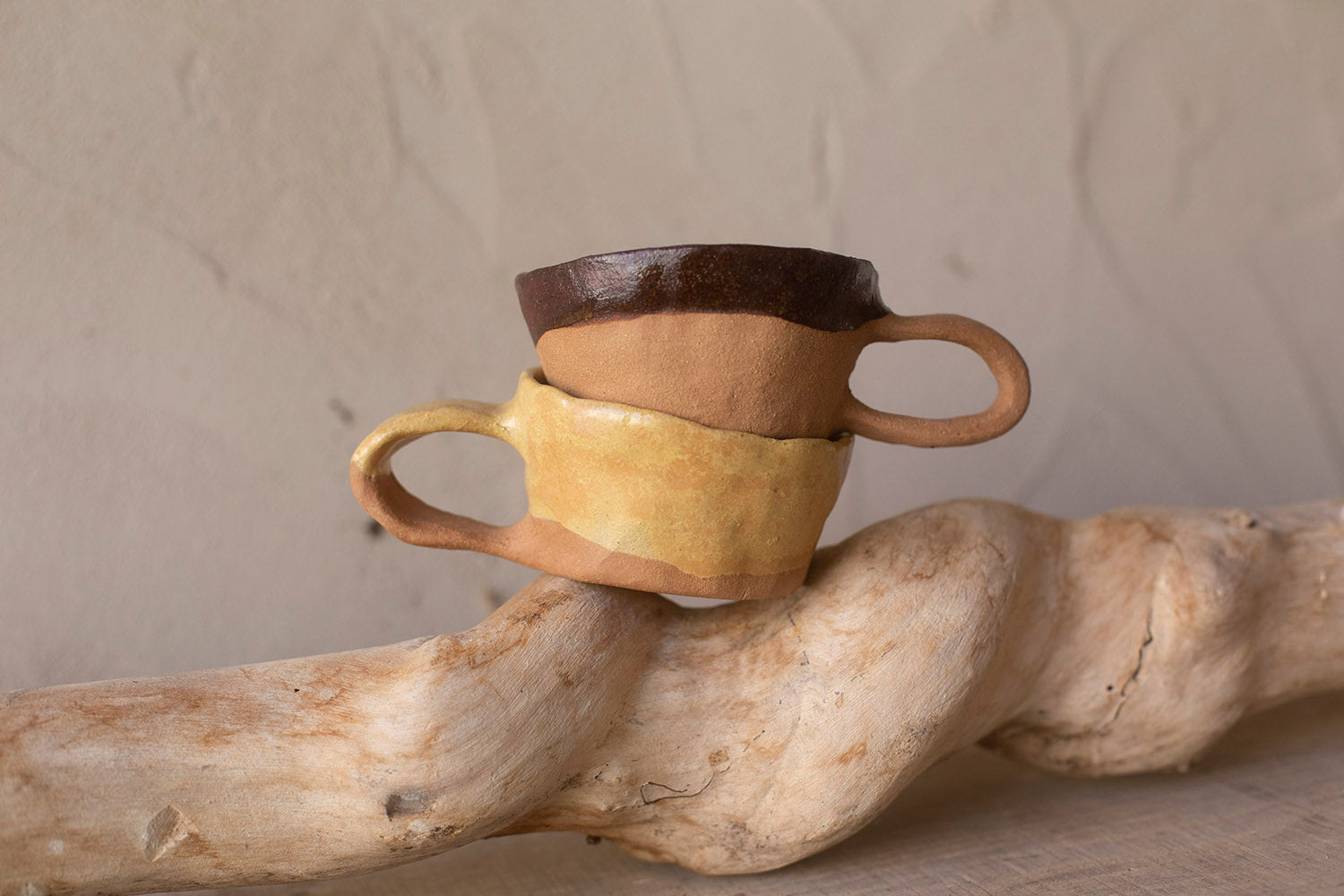 Set of two cups