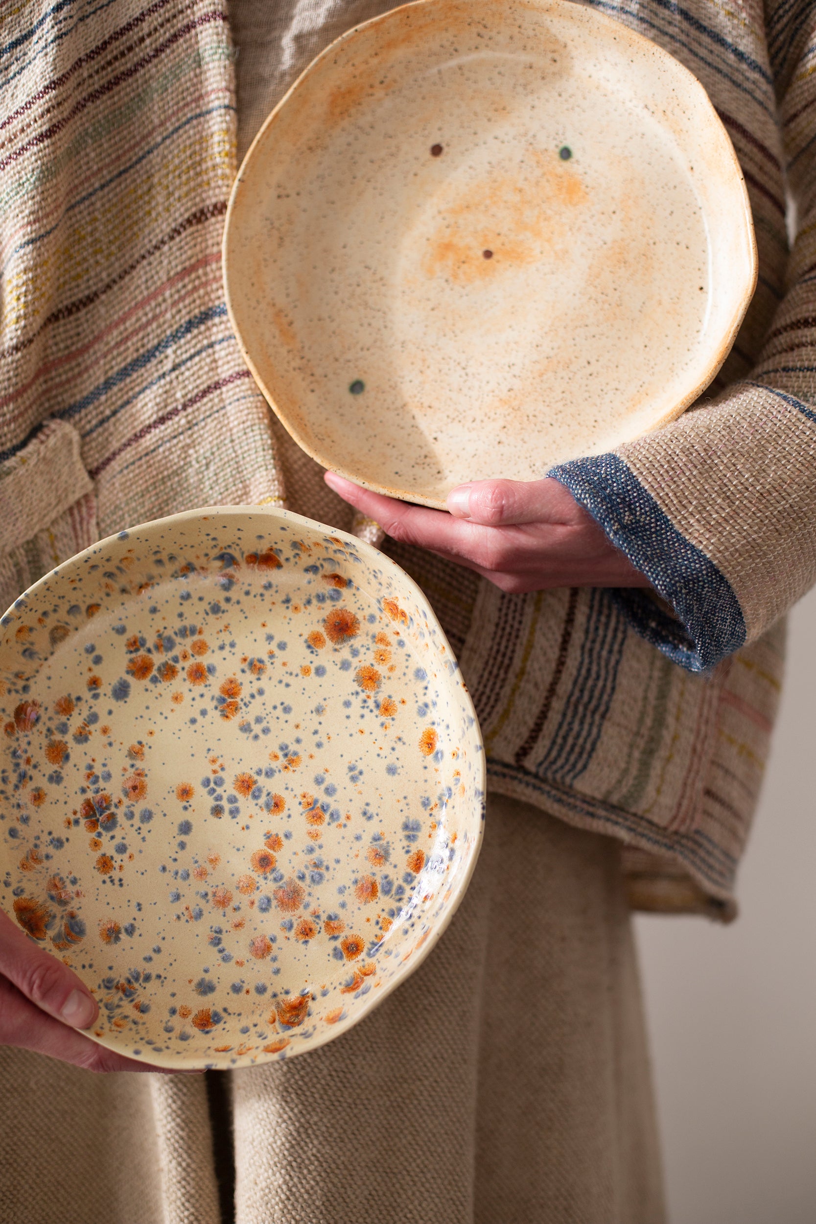 A set of two plates